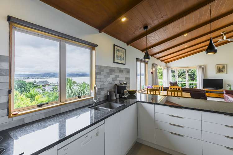 12 Cobden Crescent Bluff Hill_6