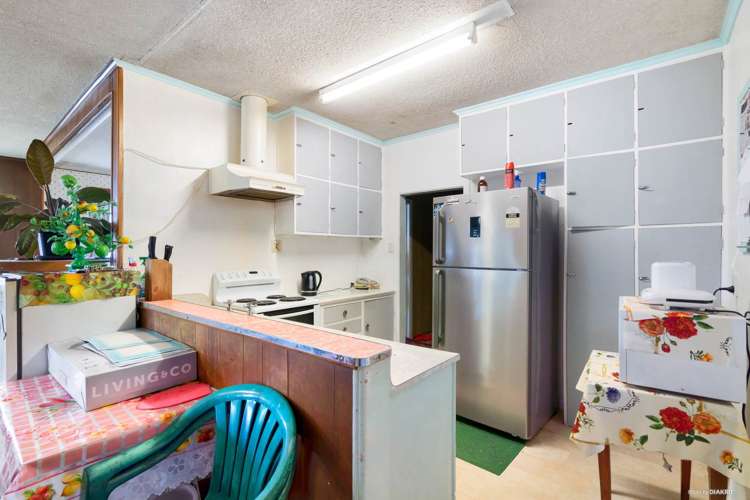 29 Barbary Avenue Kelston_10