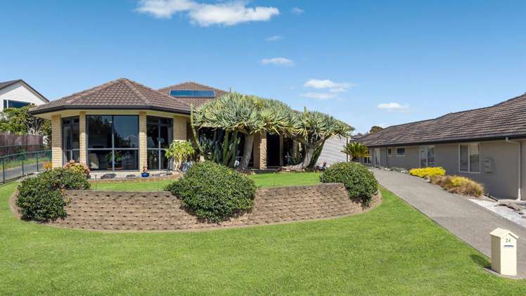 24 Omana Heights Drive Maraetai_24