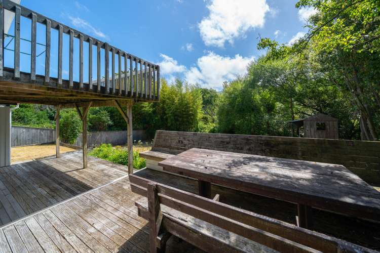 57 Handyside Street Tawa_21