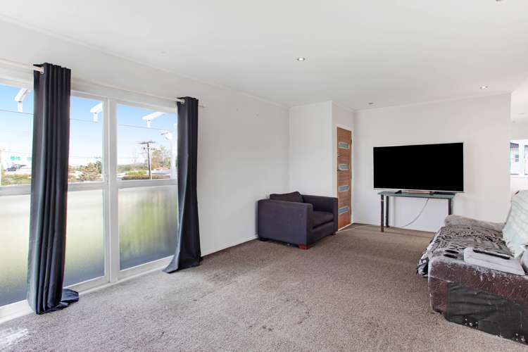 63 Greenmeadows Avenue Manurewa_12