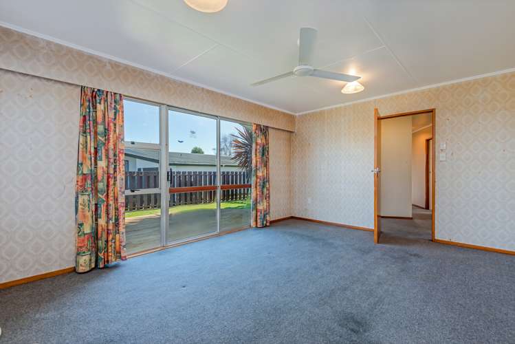 21 George Street Pahiatua_6