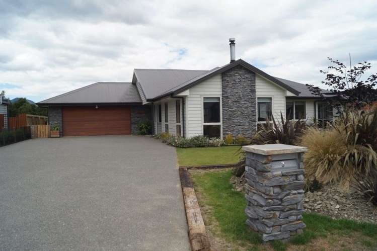 3 Tennyson Close Hanmer Springs_24