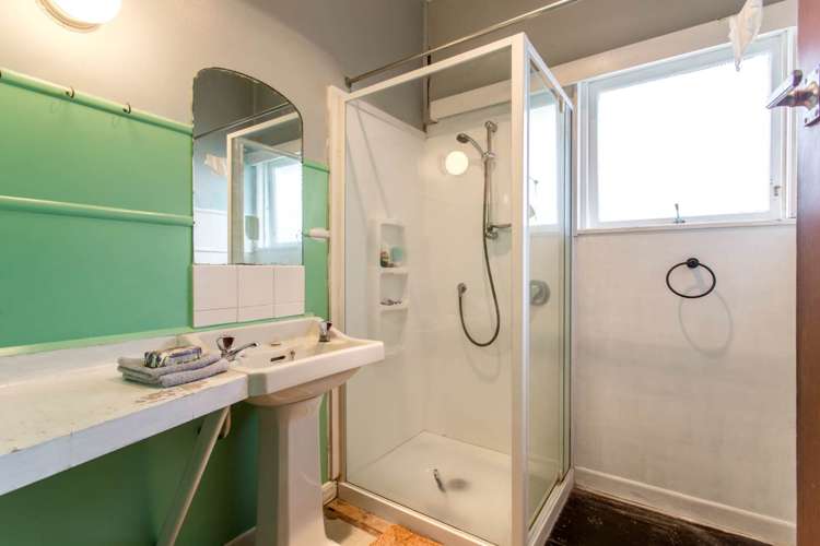 55 Seacliffe Avenue Belmont_17