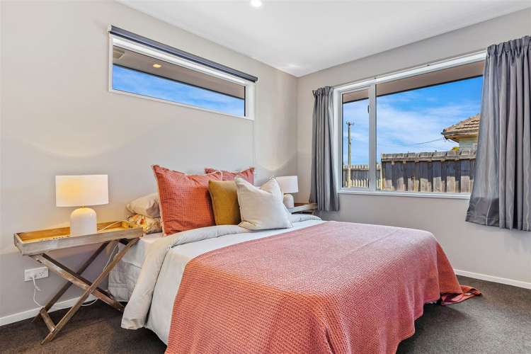 5a Cossar Street Burwood_10