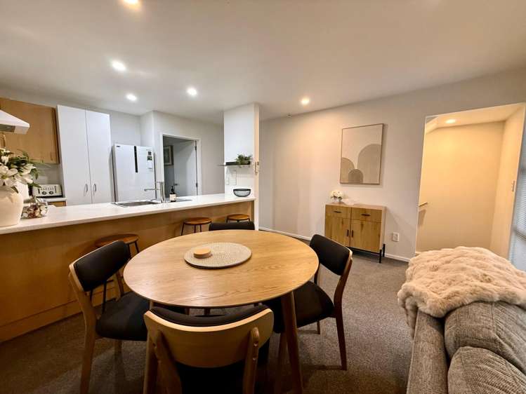 3/3 Grove Road Addington_10
