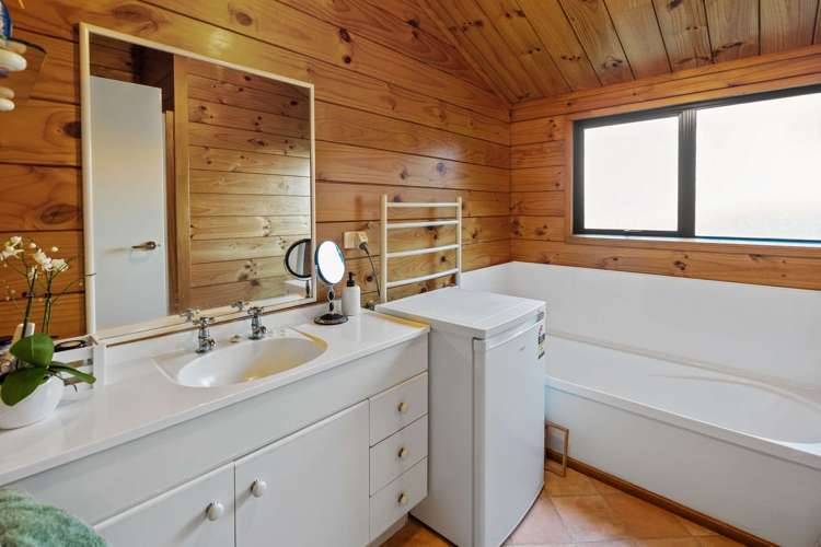 6a Edward Street Western Heights_15