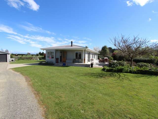 46 Short Road Pahiatua_4