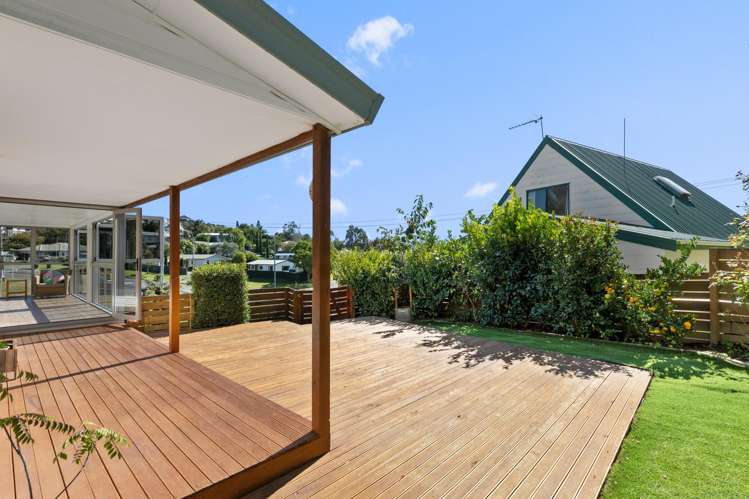 10 Poike Road Hairini_31