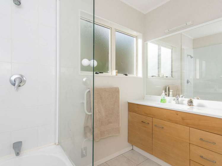 2a/281 Hillsborough Road Hillsborough_11