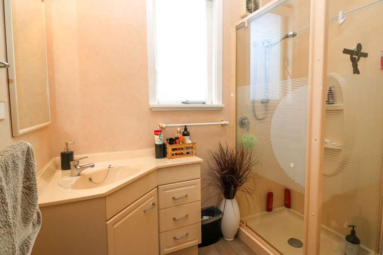 116a Fenton Street Thames_13