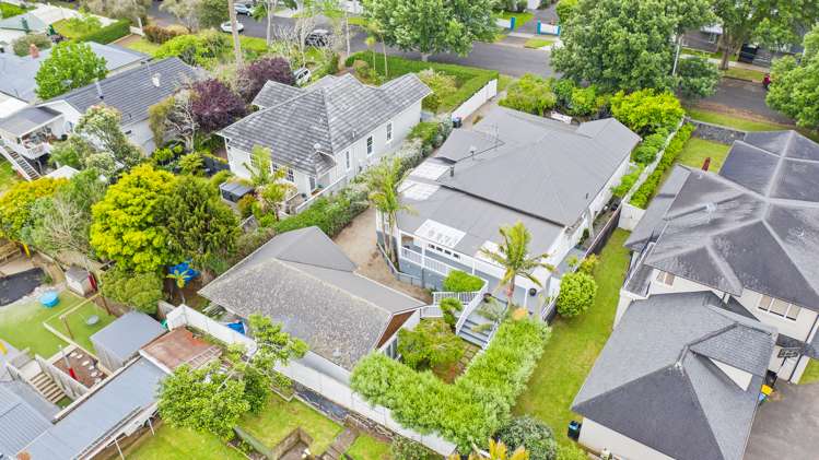 6 Acorn Street Royal Oak_19