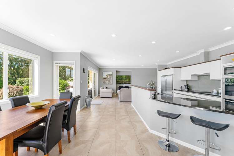 249 Walker Road East Aongatete_18