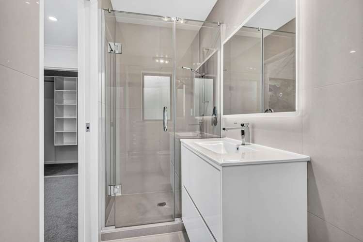 37 Erima Avenue Pt England_15