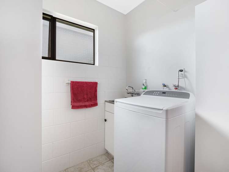 10 Heron Crescent Katikati_18