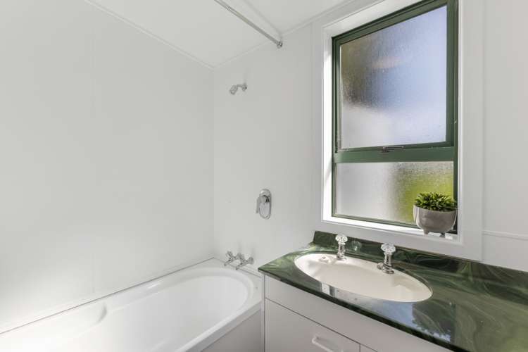 8 Bruce Street Balclutha_12