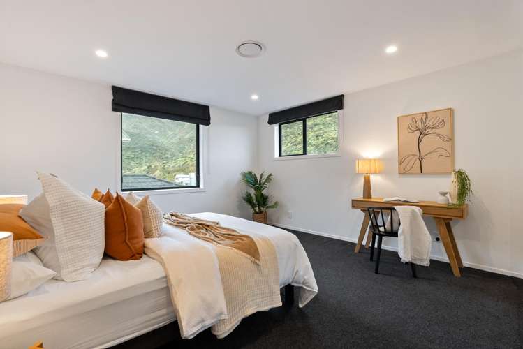 5 Riroriro Close Crofton Downs_18