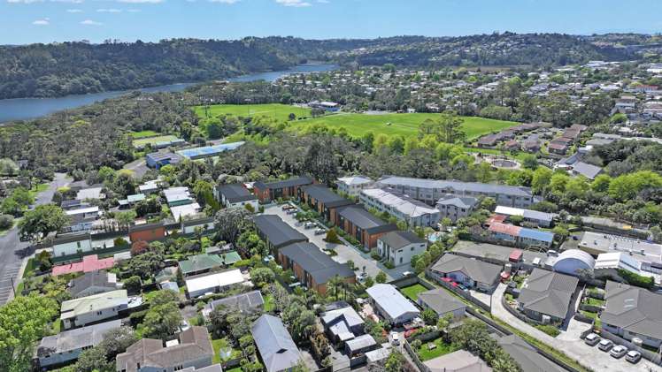 40/13 Cresta Avenue Beach Haven_5