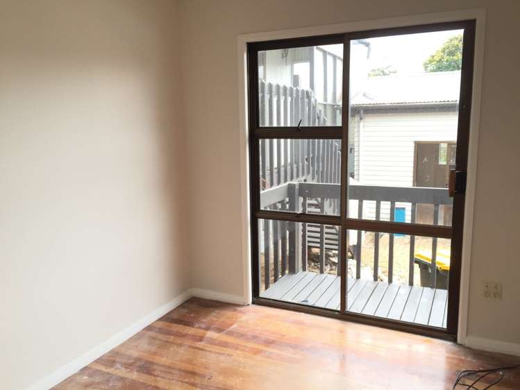 38 Buller Crescent Manurewa_3