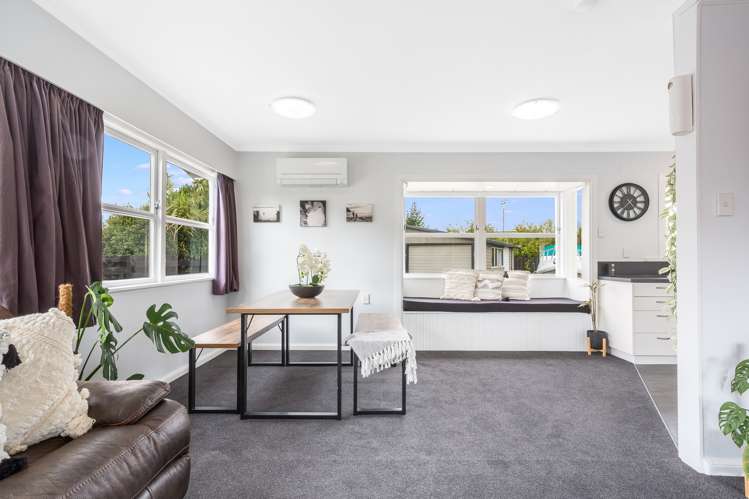 8 Hughan Place Carterton_6