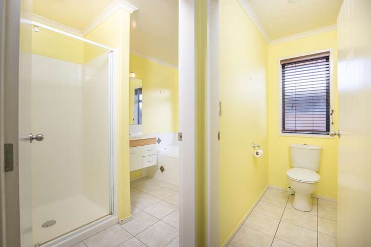 13 Thomas Road Huntington_19