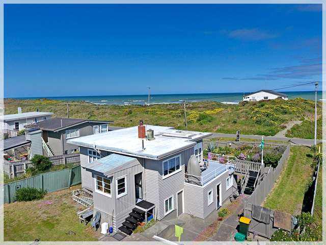 11 Marine Parade North Foxton Beach_3