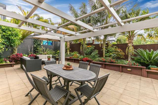 2/17 Rangitira Avenue Takapuna_2