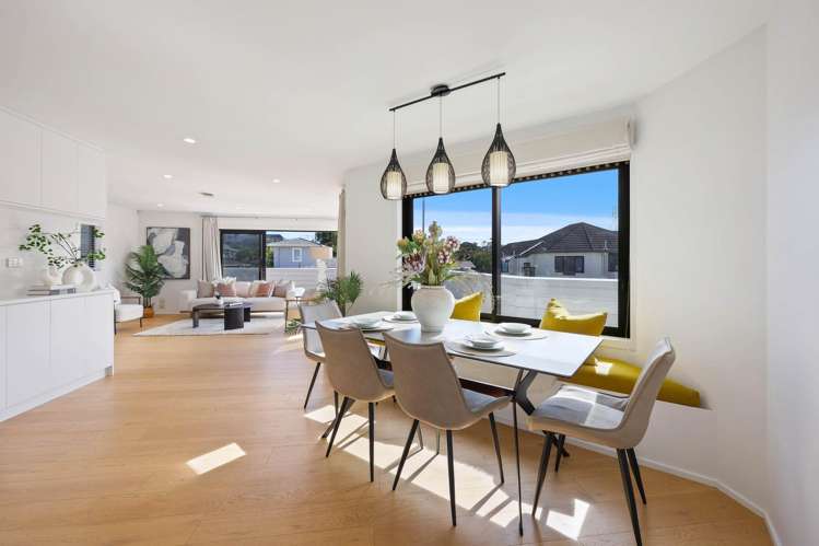 2/30 Eastern Beach Road Eastern Beach_10