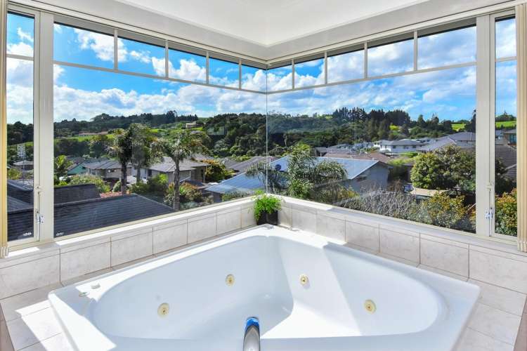 331 Hill Road The Gardens_13