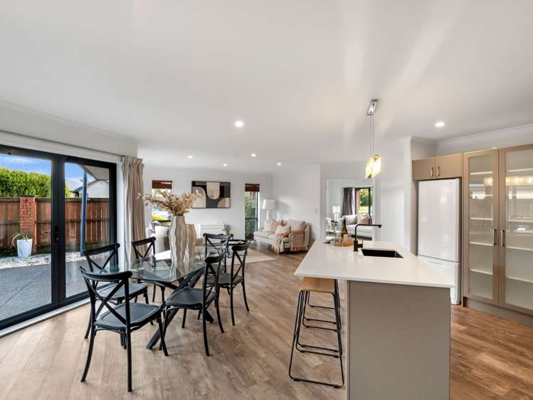 278 Southfield Drive Lincoln_10