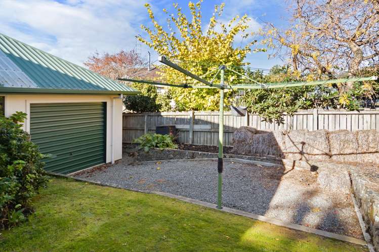 35 Stirling Place Marchwiel_25