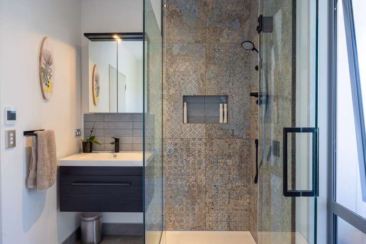 43 Hardie Place Albert Town_20