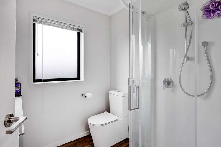 62 Hassard Street Manaia_5