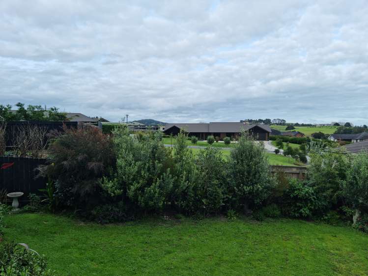 4 Hebe Lane Maungaturoto_14