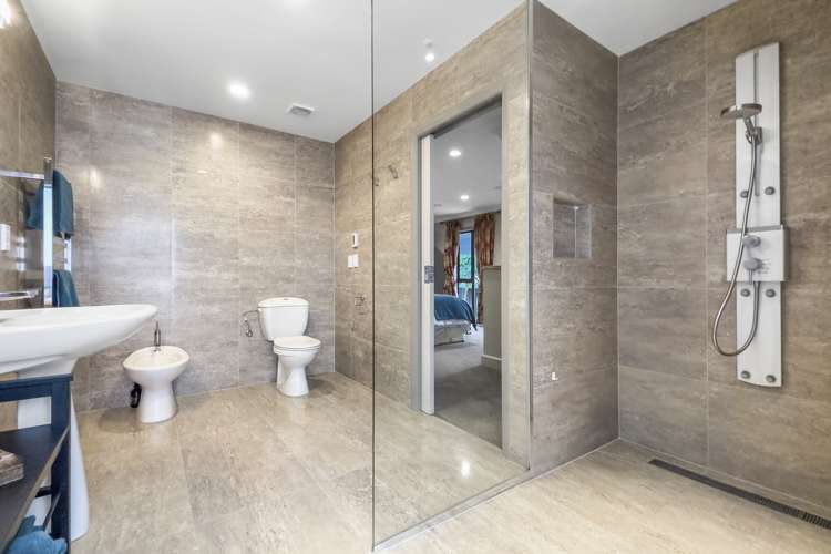 4 Diosma Place Botany Downs_12