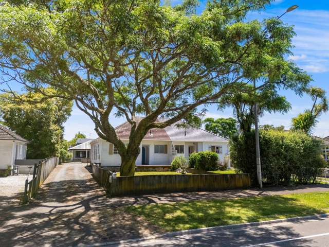 A 2 Bed Boys High Zoned Beauty!