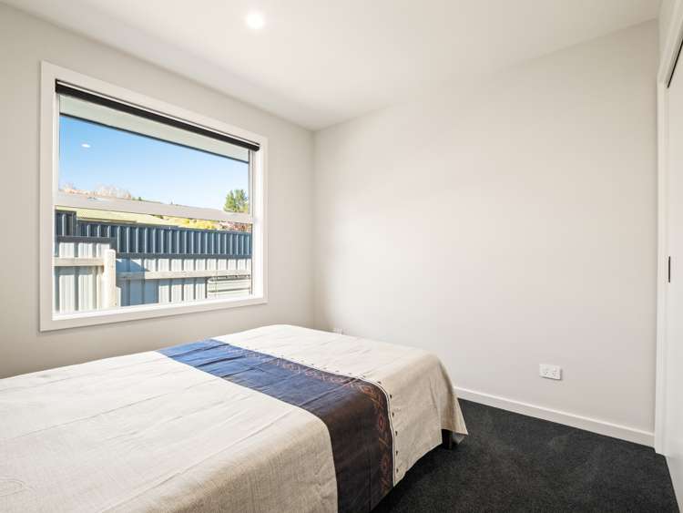 2 Chatham Street Waihola_11