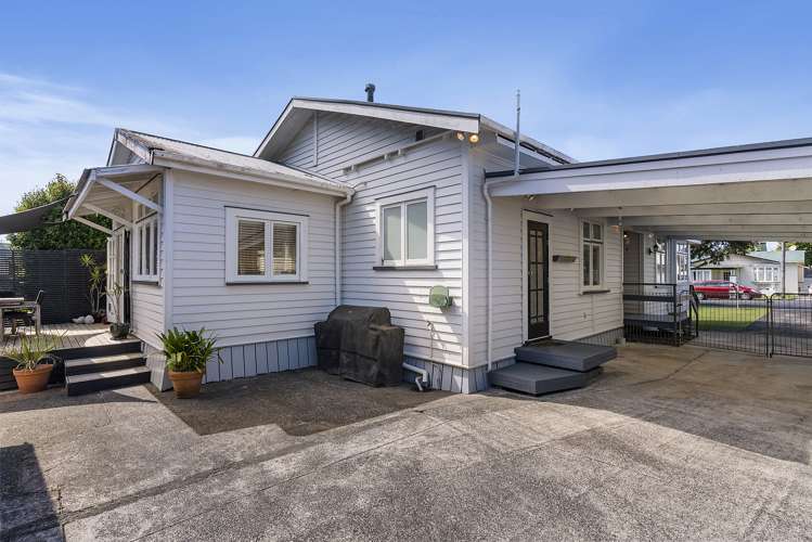 16 Linwood Avenue Mount Albert_22