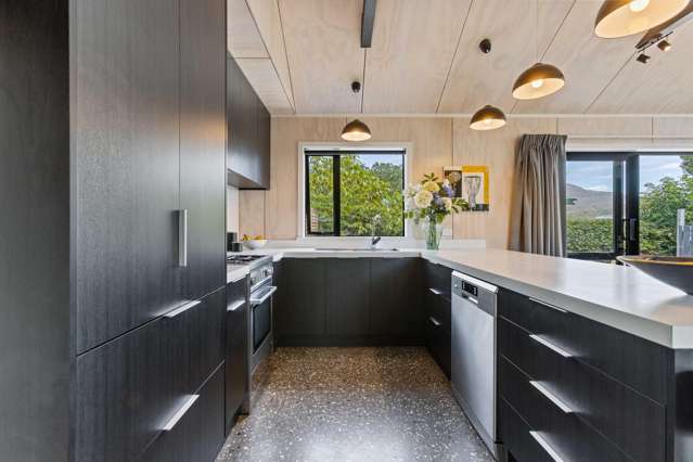 12A Miners Terrace Bannockburn_2