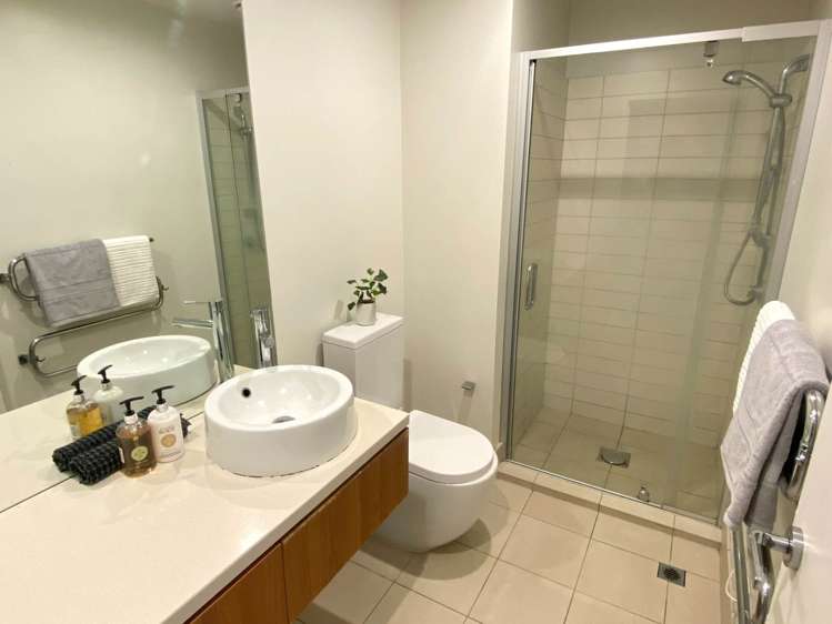 119/2 Dockside Lane Auckland Central_6