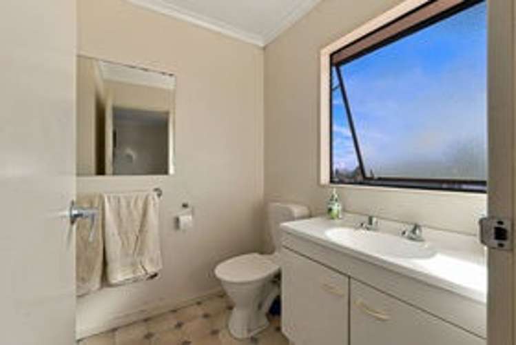 16/166 Waihi Road Judea_5