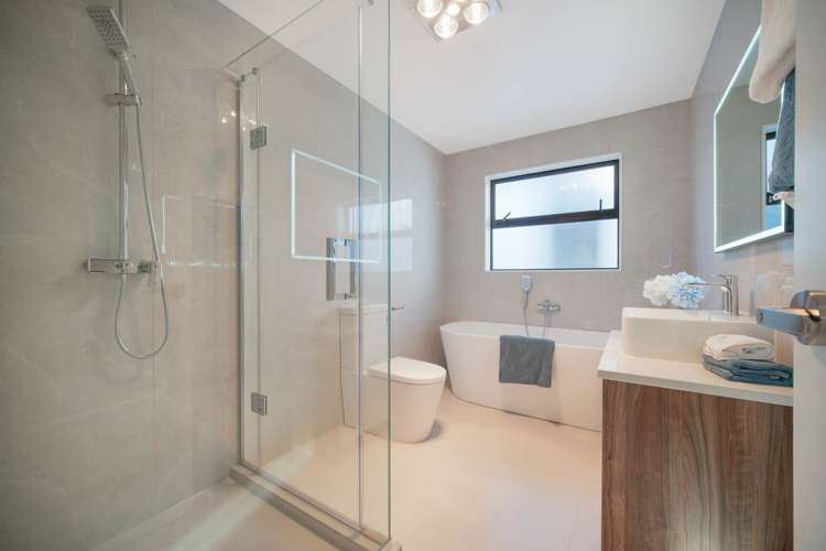 7 Uru Drive Flat Bush_25