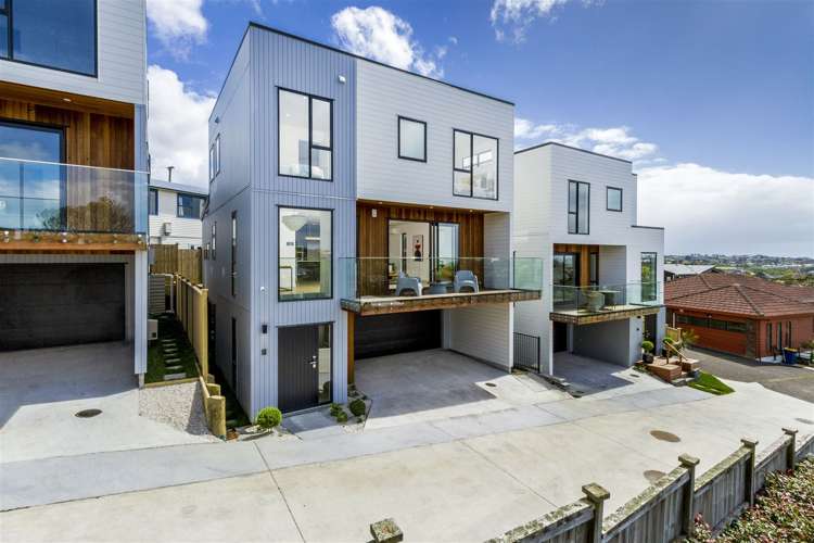 591d East Coast Road Browns Bay_16