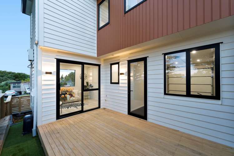 8A Mason Street New Lynn_17