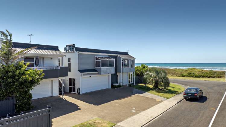 142 Ocean Road Ohope_24