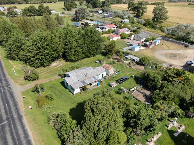 38 Dundas Street Porangahau_2