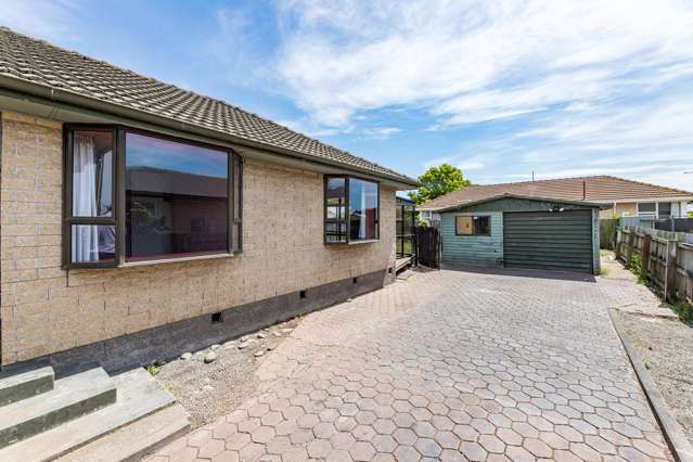 61 Saint Johns Street Woolston_1