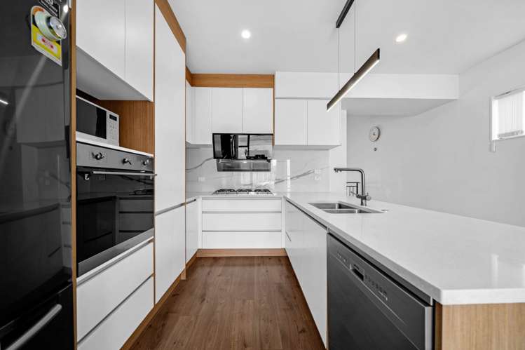 23 Hermitage Street Flat Bush_6
