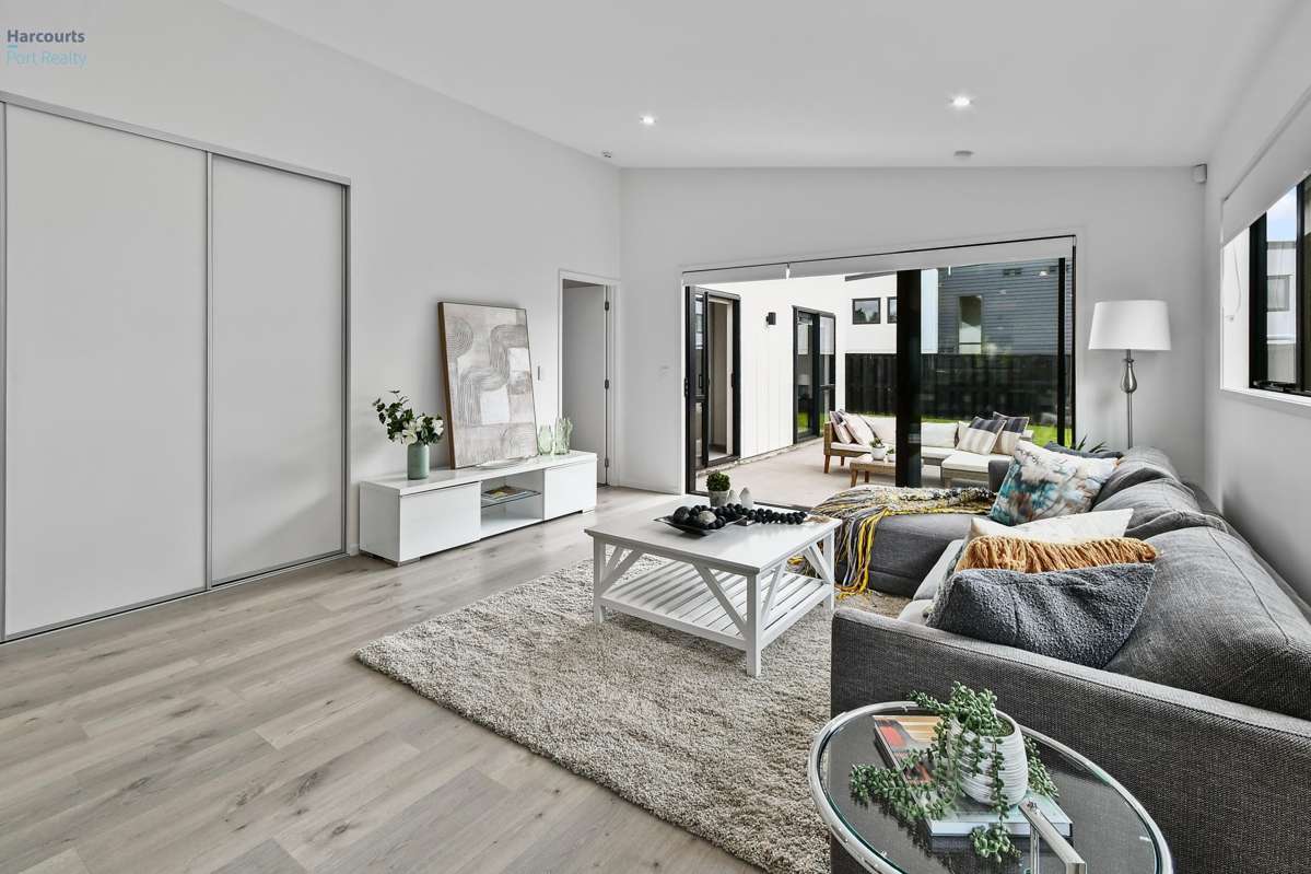 215 Victoria Street West_5