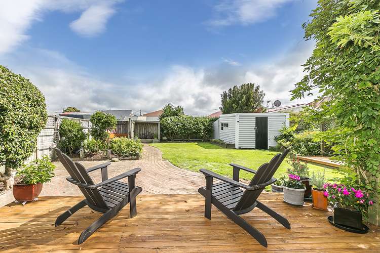 65 Kauri Street Miramar_7